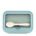 صندوق غداء مع ملاعق