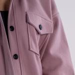 Coat with drop pocket and shoulders