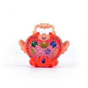 مجموعة مكياج للفتيات على شكل قلب مع قلادة خرز