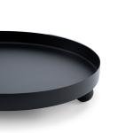 صينية تقديم معدنية دائرية بحواف مرتفعة وأقدام كروية صغيرة