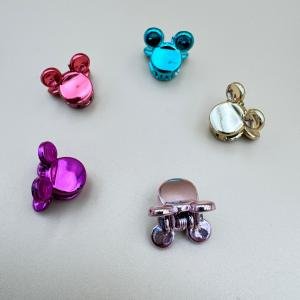 مشابك شعر معدنية صغيرة على شكل أذن الفأر أضيفي لمسة من الأناقة والمرح إلى تسريحة شعرك