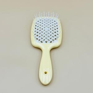 فرشاة عريضة للشعر