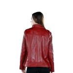 جاكيت نسائي من الجلد فاخر مبطن أنيق بلمسة جريئة