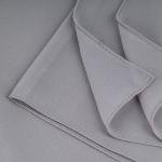 وشاح رمادي فاتح مصنوع من مزيج القطن والبوليستر