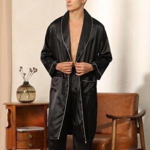 طقم بيجامة ستان واسع بمقاسات كبيرة مع جيوب وحزام وروب وبنطال