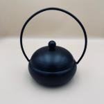 مبخرة معدنية مع مقبض وغطاء