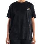 طقم ملابس منزلية بنقشة مضلعة تطريز على الصدر وقصة مريحة راحة وأناقة في كل لحظة