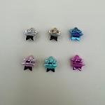 مشابك شعر صغيرة بشكل نجمة معدنية أنيقة، لامعة، وتثبت الشعر بثبات